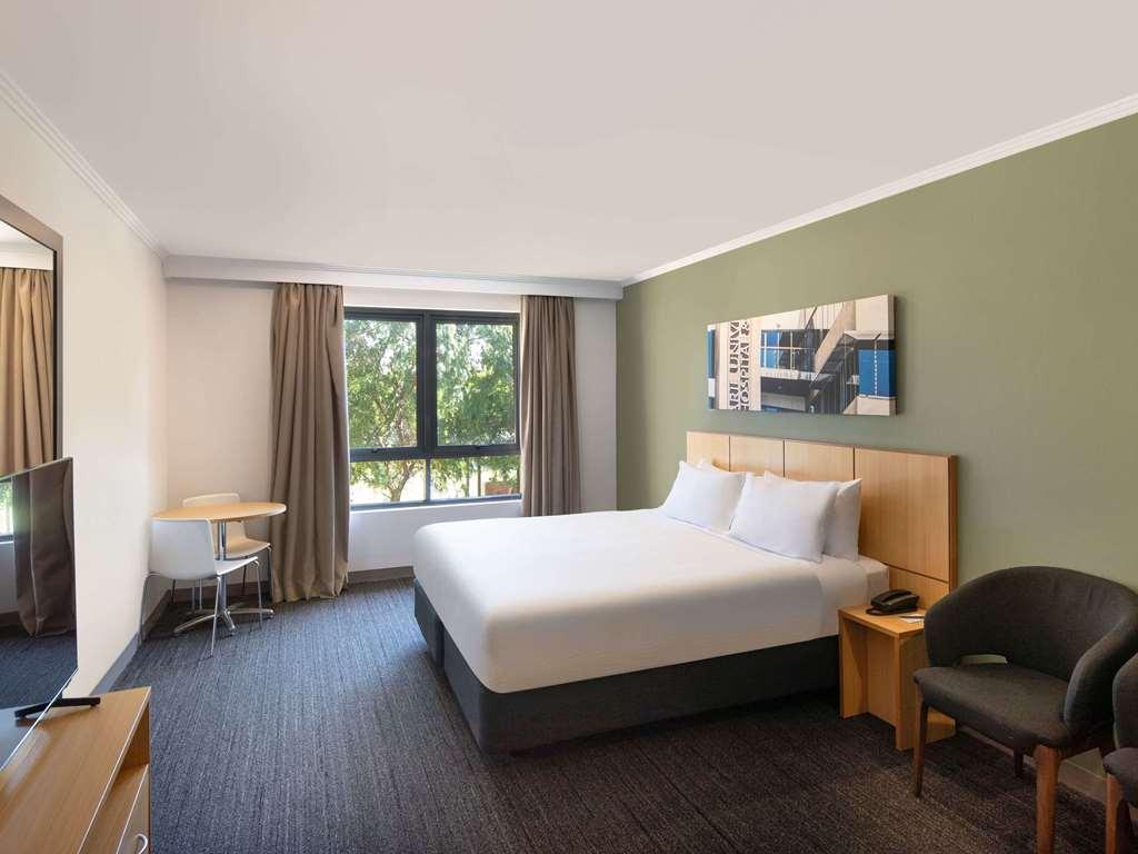 Mercure Sydney Macquarie Park Phòng bức ảnh